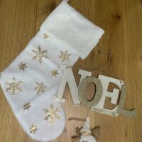 Chausson de noël doré personnalisable – Image 2