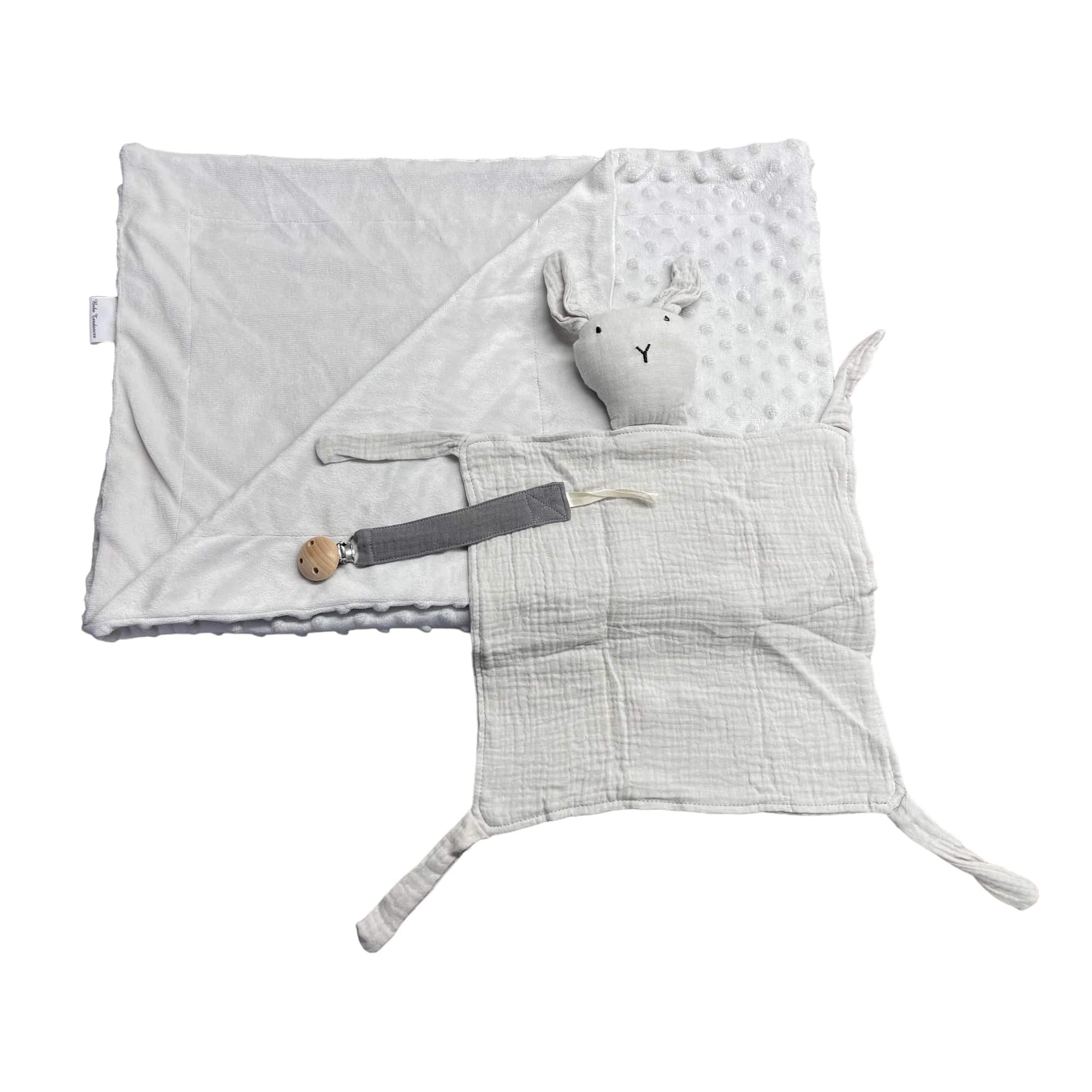 Coffret personnalisable couverture polaire légère, doudou lapin et attache tétine - Gris - Bébé Tendances
