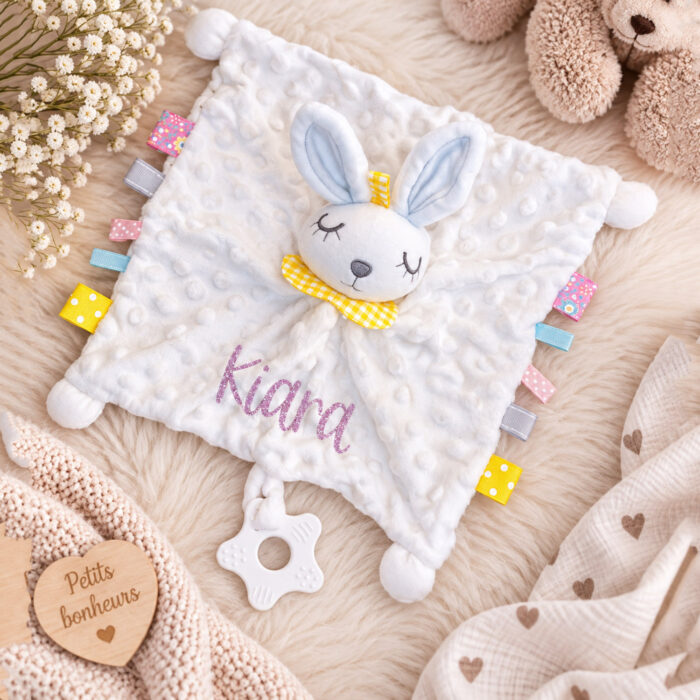 Doudou lapin blanc personnalisable - Bébé Tendances