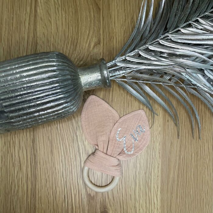 Hochet rose personnalisable - Bébé Tendances